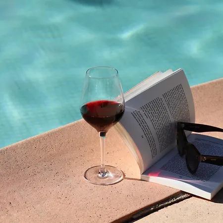 Le Pre Galoffre ホテル ニーム