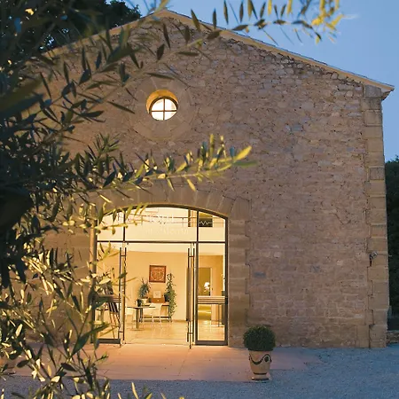 Le Pre Galoffre 3* Nimes