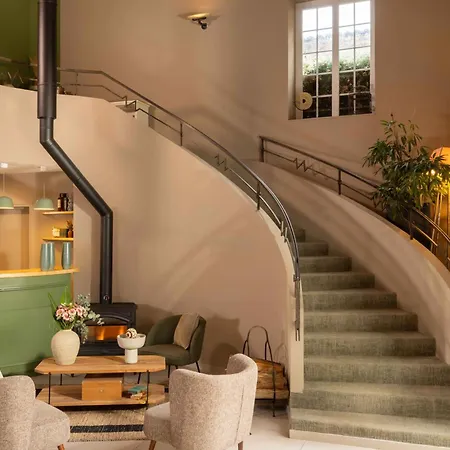 ホテル Le Pre Galoffre ニーム