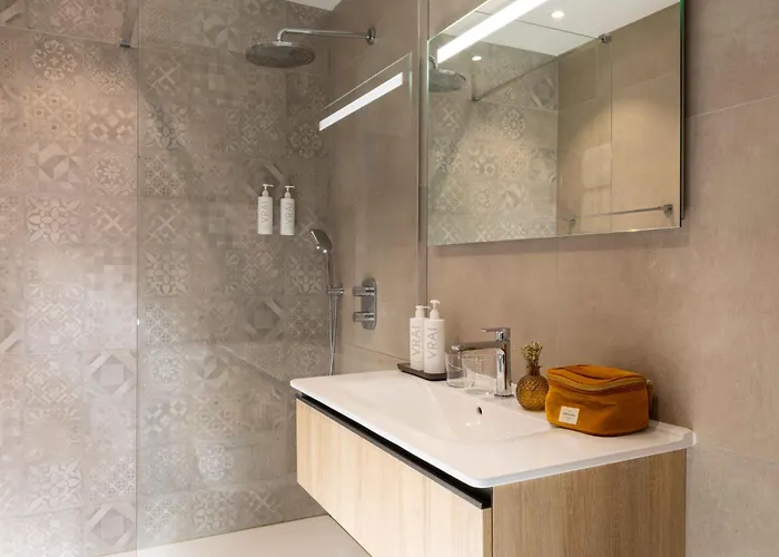 Le Pre Galoffre 3* Nimes